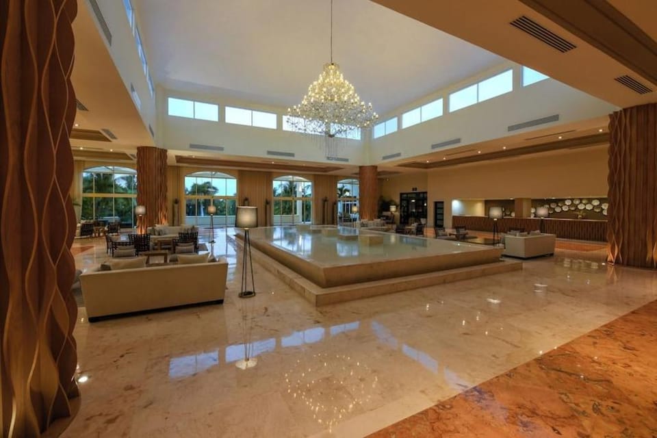 El Dorado Royale - Catamaran, Cenote & More Inclusive- Adults Only Resort in State of Quintana Roo