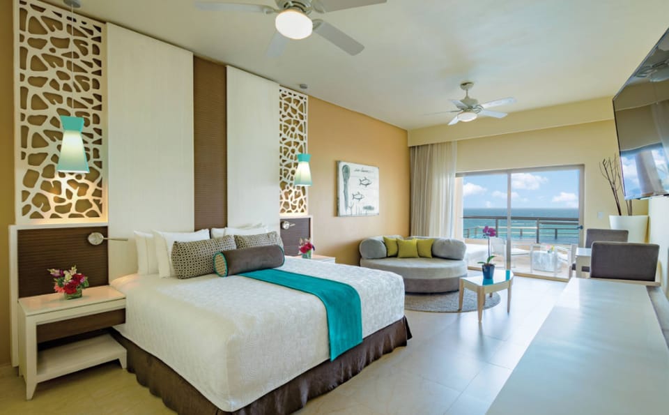 El Dorado Seaside Suites - Catamaran Cenote & More Inclusive- Adults Only Resort in State of Quintana Roo