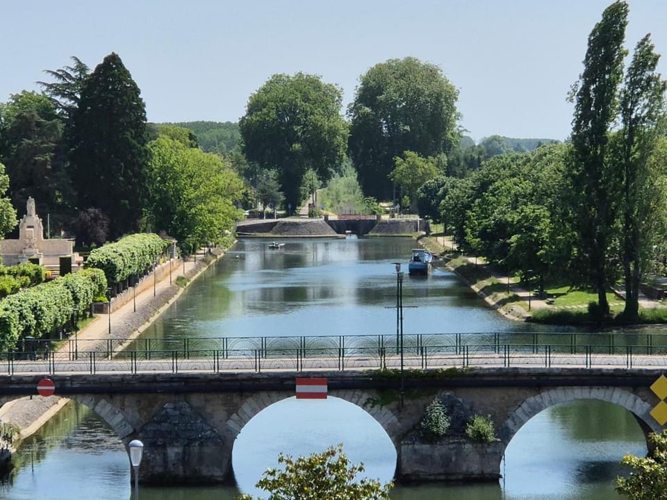 Arche Hotel Hotel in Centre-Val de Loire