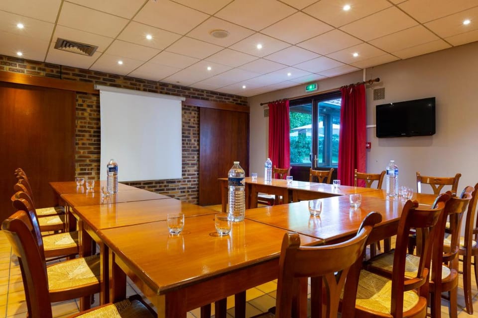 Comfort Hotel Pithiviers Hotel in Île-de-France