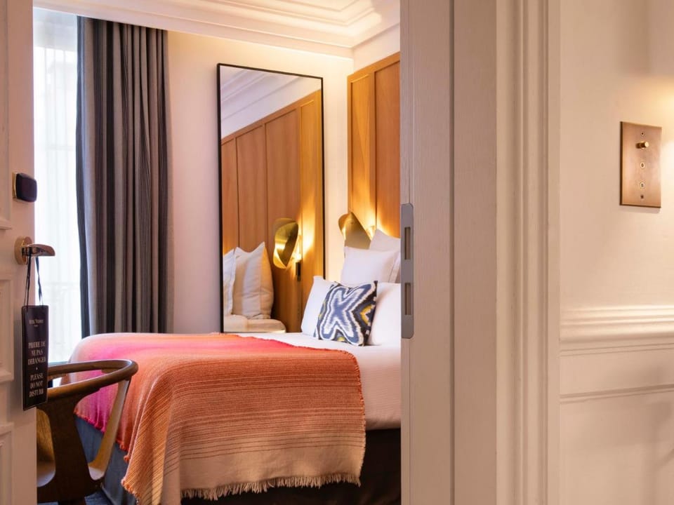 Hotel Vernet Champs Elysees Paris Hotel in Paris