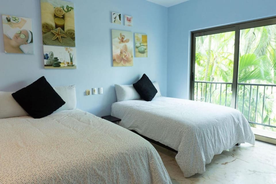 Paseo del Sol Condohotel by Bric Hotel in Playa del Carmen