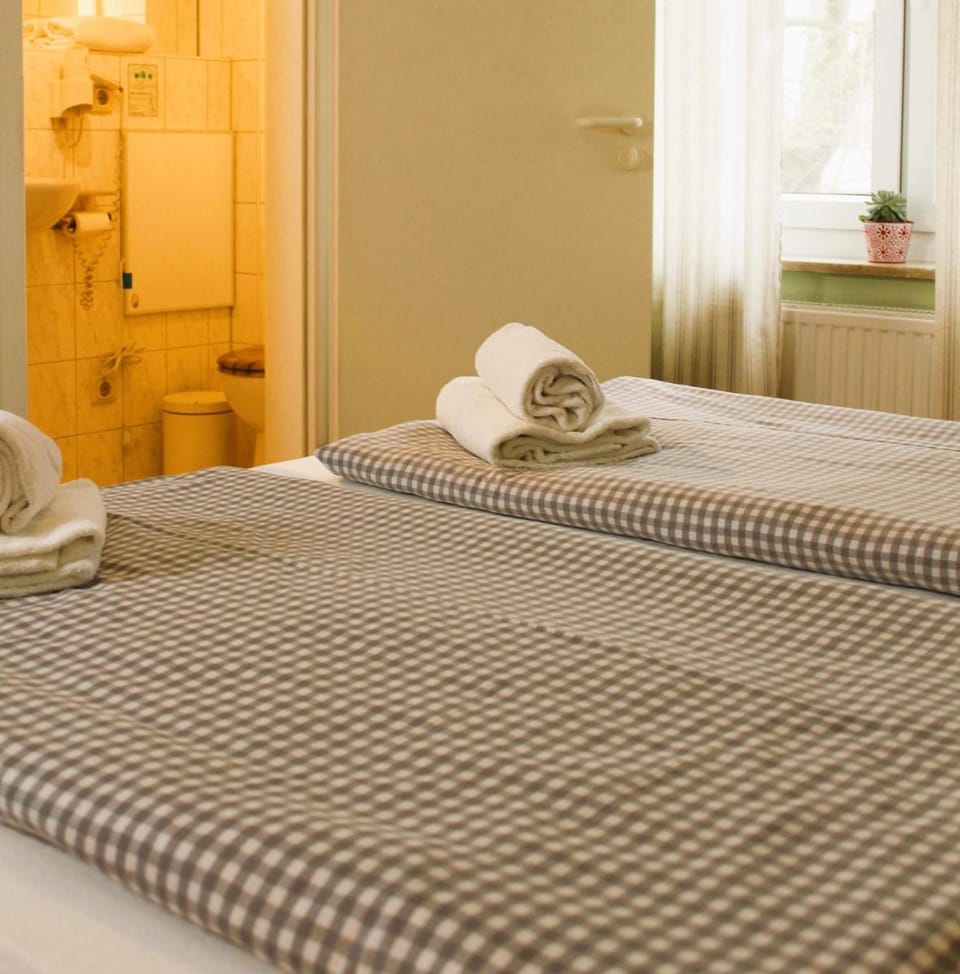 ARRIVEL Pension Haus am Bach Bed and Breakfast in Bavaria