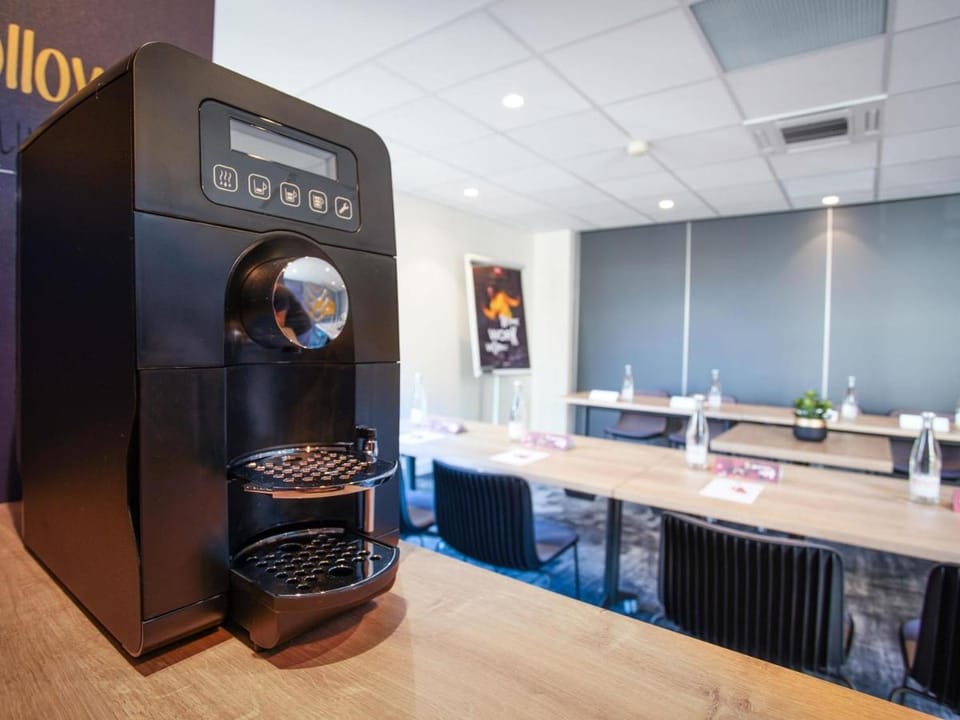 Ibis Tours Centre Giraudeau Hotel in Tours