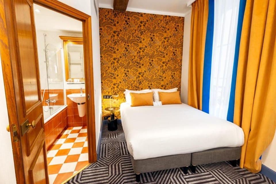 Hotel de Fleurie - Saint Germain des Pres Hotel in Paris