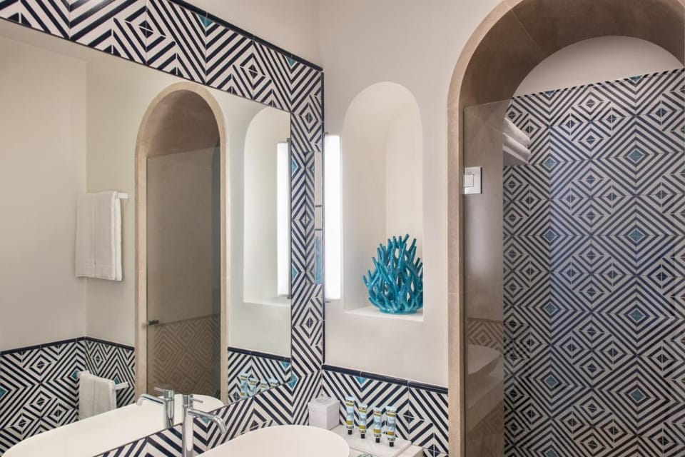 Pazziella Garden & Suites Hotel in Capri