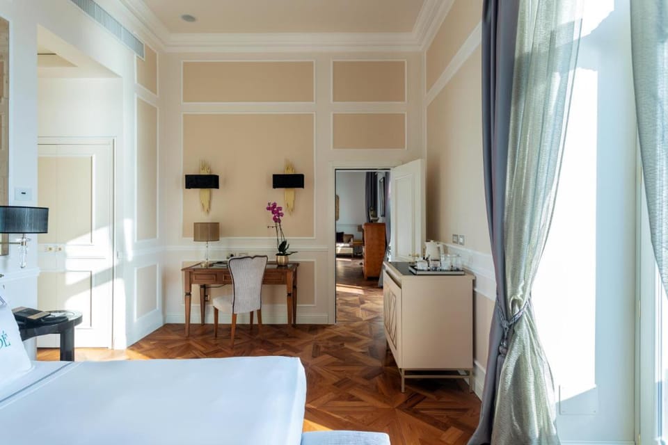 Grand Hotel Des Etrangers Hotel in Syracuse
