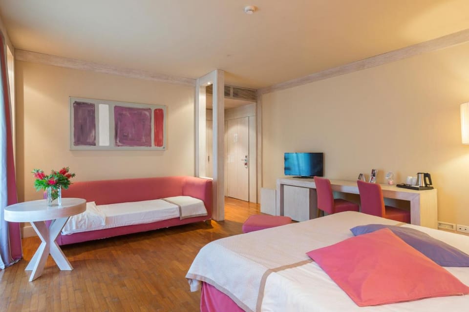 TH Tirrenia - Green Park Resort Hotel in Tuscany