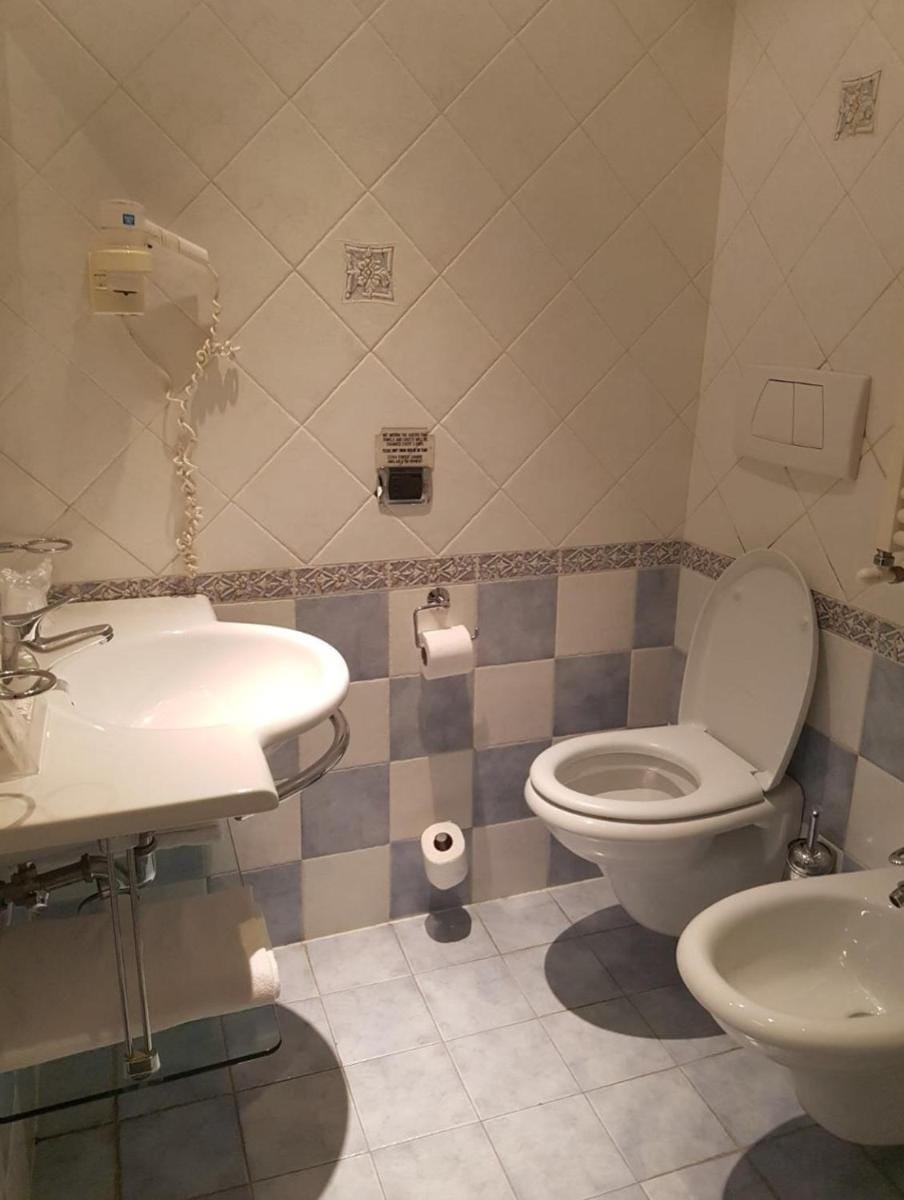 69 Manin Termini Bed and Breakfast in Rome