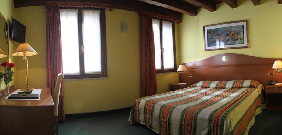Hotel Antico Moro Hotel in Venice