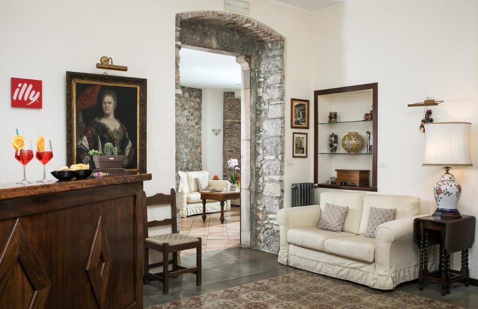 La Pensione Svizzera Hotel in Taormina