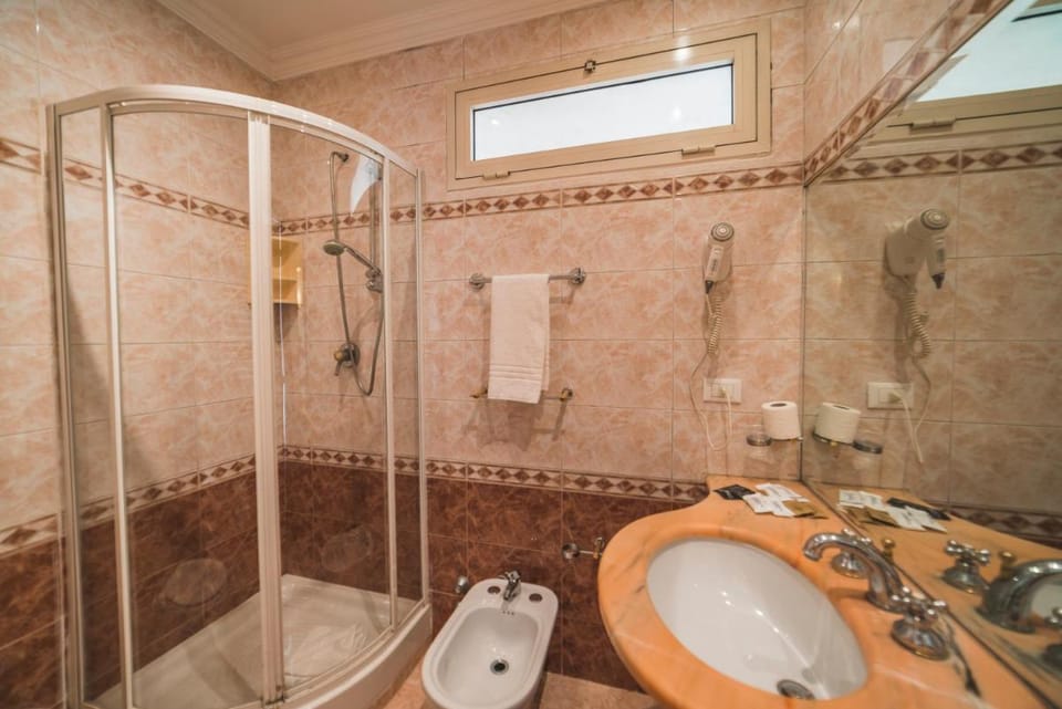Hotel San Giusto Hotel in Rome