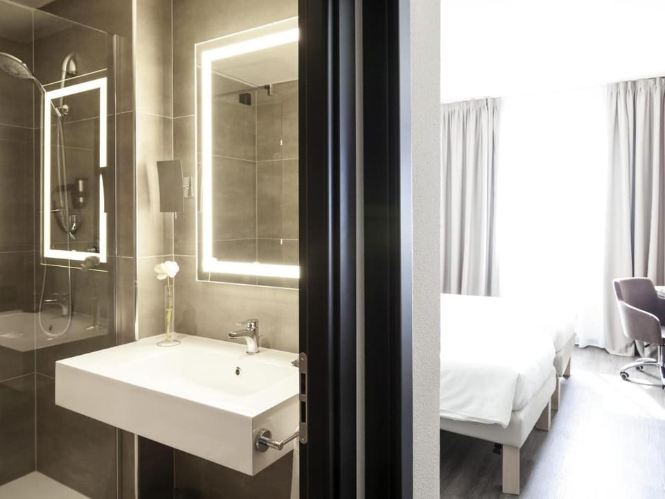 Novotel Brescia 2 Hotel Hotel in Province of Brescia