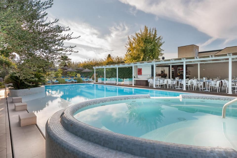 Olivi Hotel & Natural Spa Hotel in Sirmione