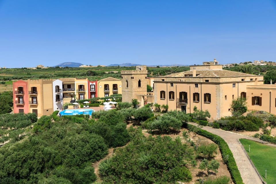 Hotel Baglio Oneto dei Principi di San Lorenzo - Luxury Wine Resort Hotel in Marsala