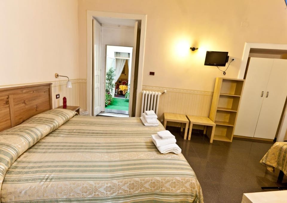 B&B MediNaples Bed and Breakfast in Naples