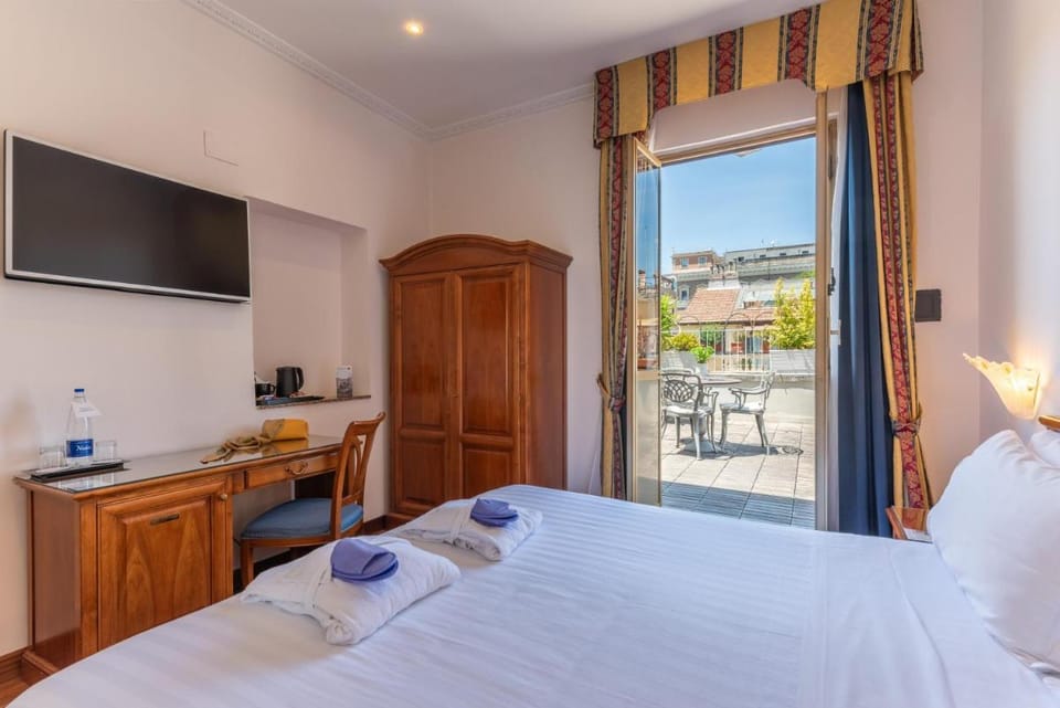 Hotel Raffaello; Sure Hotel Collection by Best Western Hotel in Rome