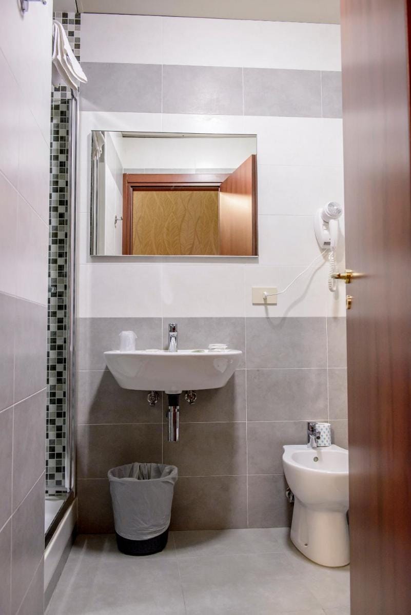Hotel Emmaus Hotel in Rome
