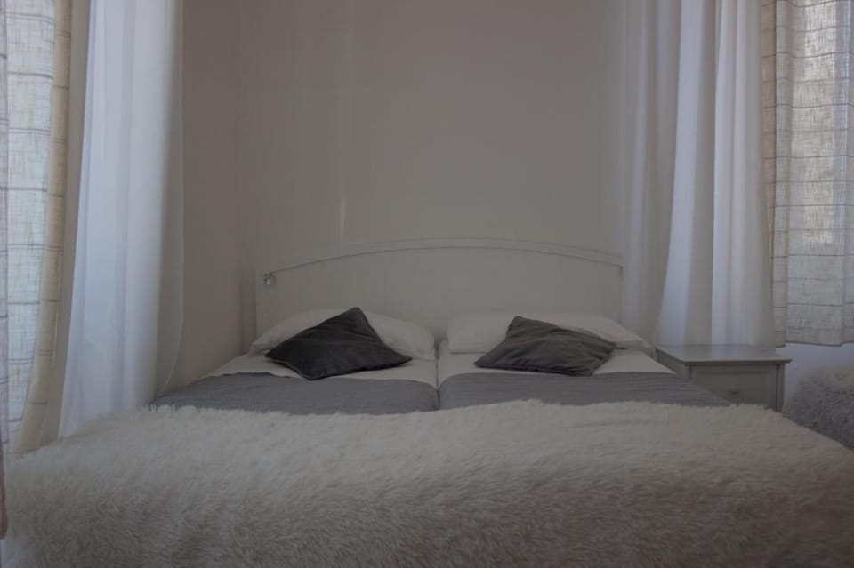 Soggiorno Madrid Bed and Breakfast in Florence