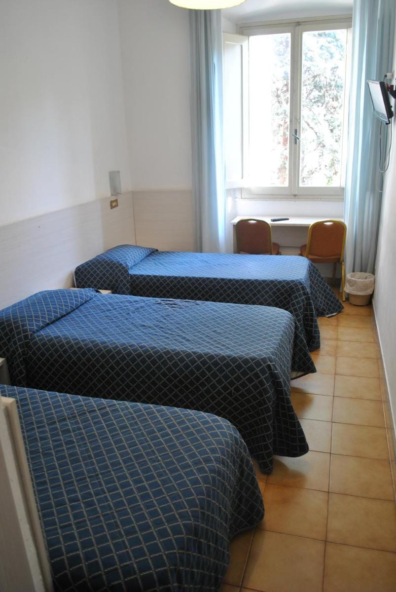 Auto Park Hotel Hotel in Florence