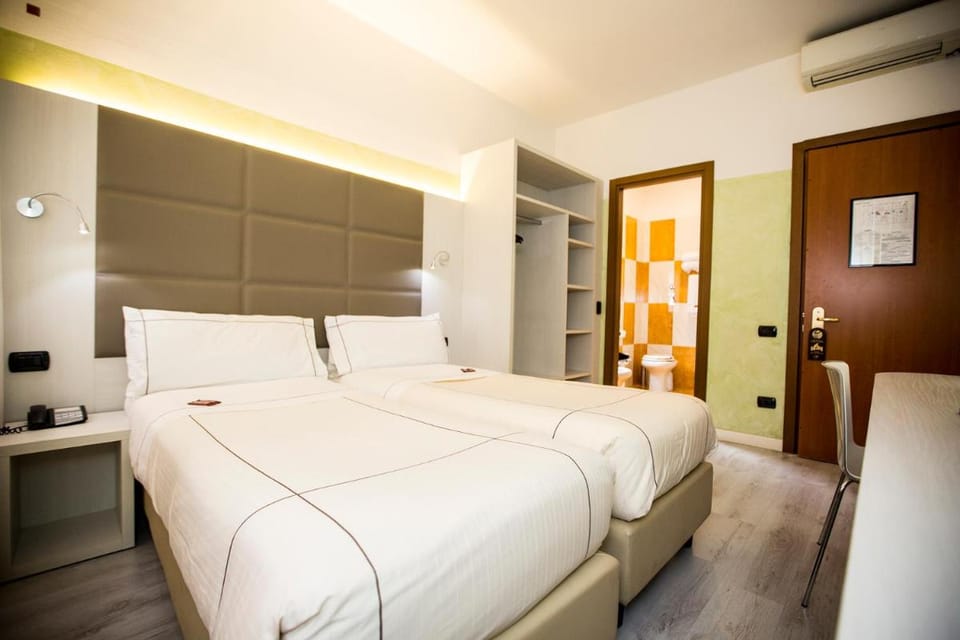 Agape Hotel Hotel in Milan