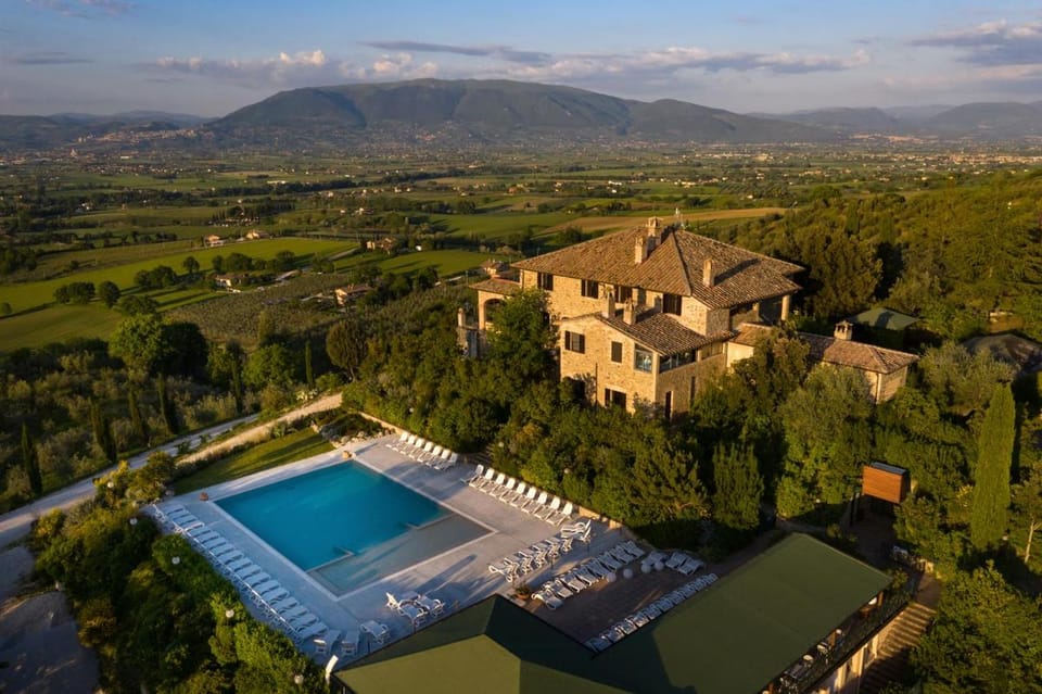 Il Poggio degli Olivi Farm Stay in Umbria