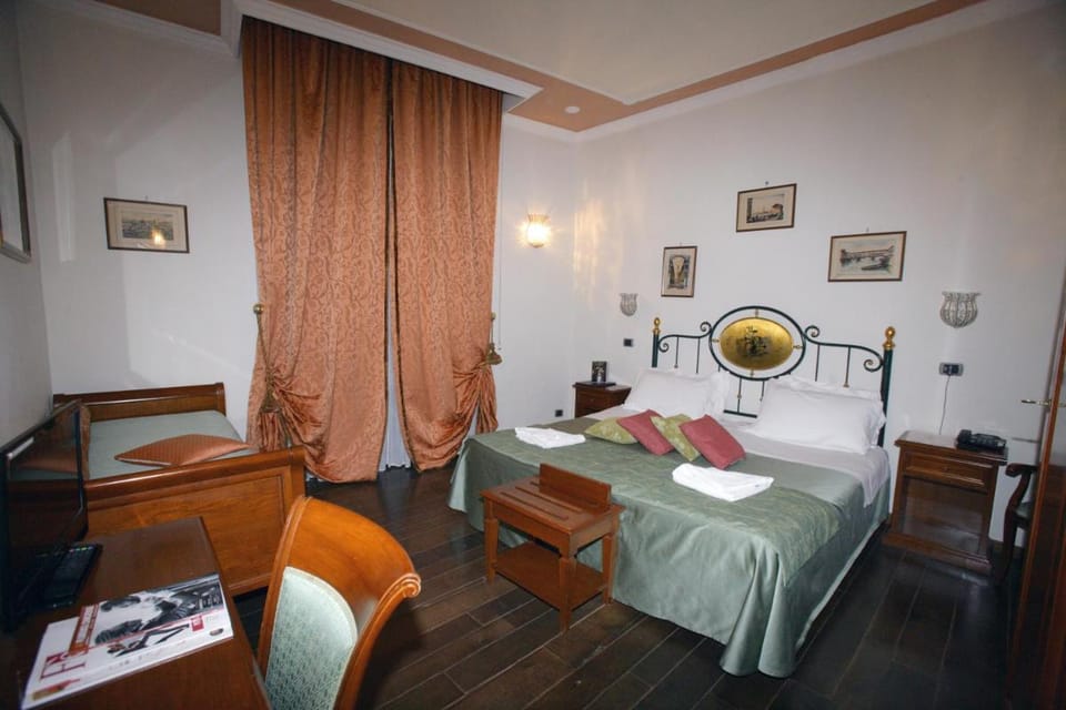 Domus Florentiae Hotel Hotel in Florence
