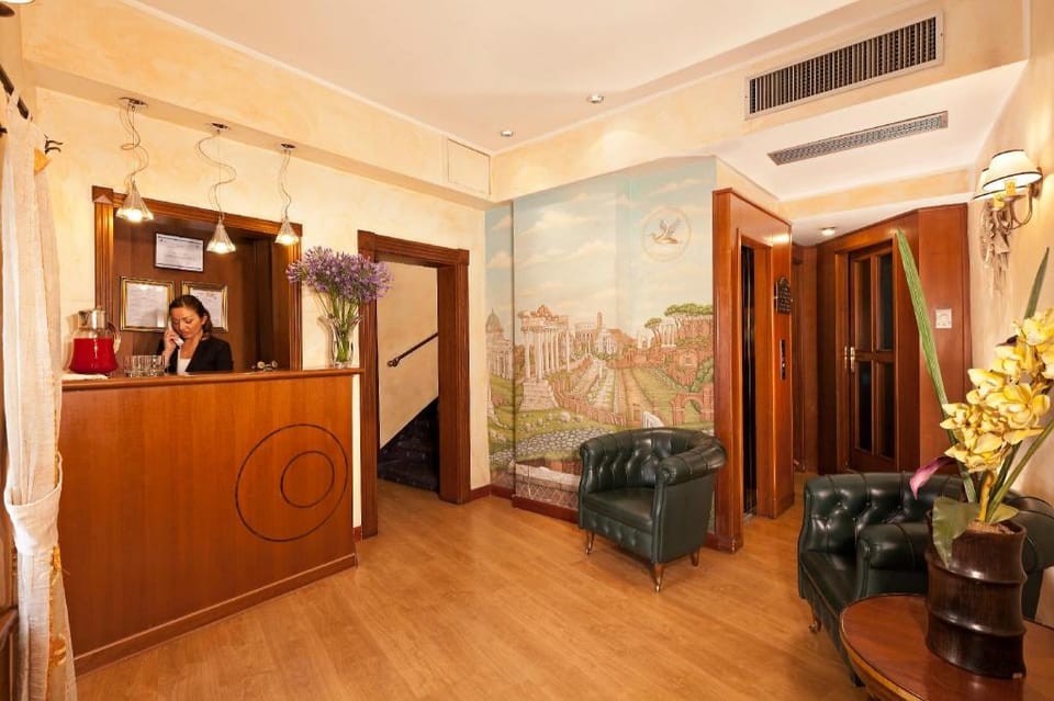 Hotel La Fenice Hotel in Rome