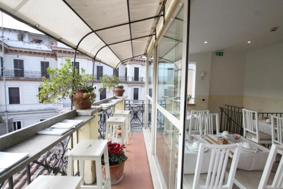 Hotel La Fenice Hotel in Rome