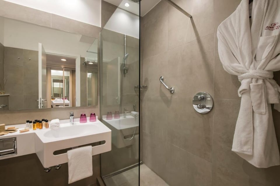 Crowne Plaza Rome St. Peters By IHG Hotel in Rome