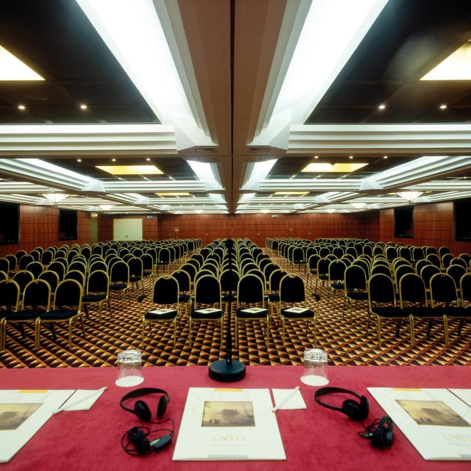 Ramada by Wyndham Naples Hotel in Naples