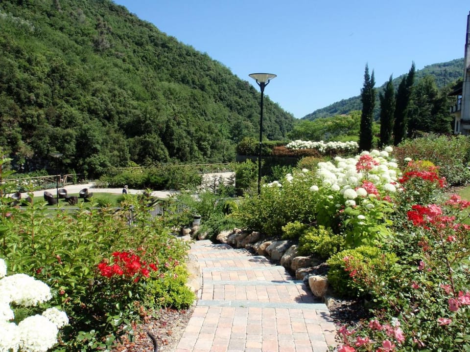 Hotel Lago Bin Hotel in Liguria