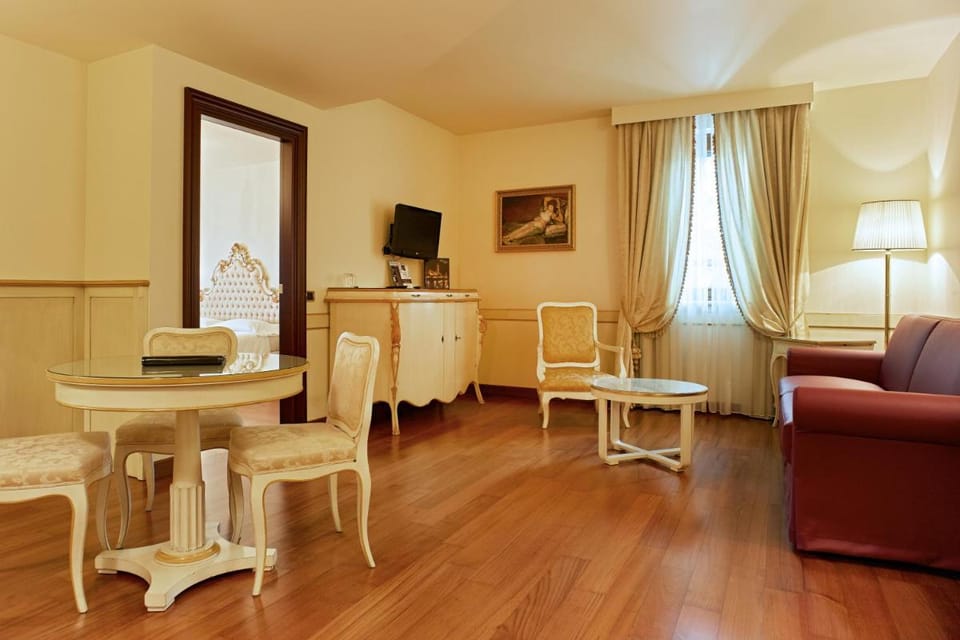 Villa Quaranta Tommasi Wine Hotel & SPA Hotel in Lake Garda