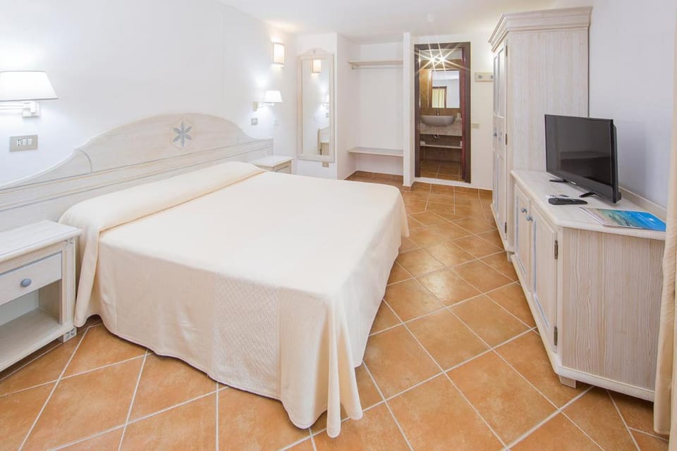 Colonna Beach Hotel Hotel in Sardinia
