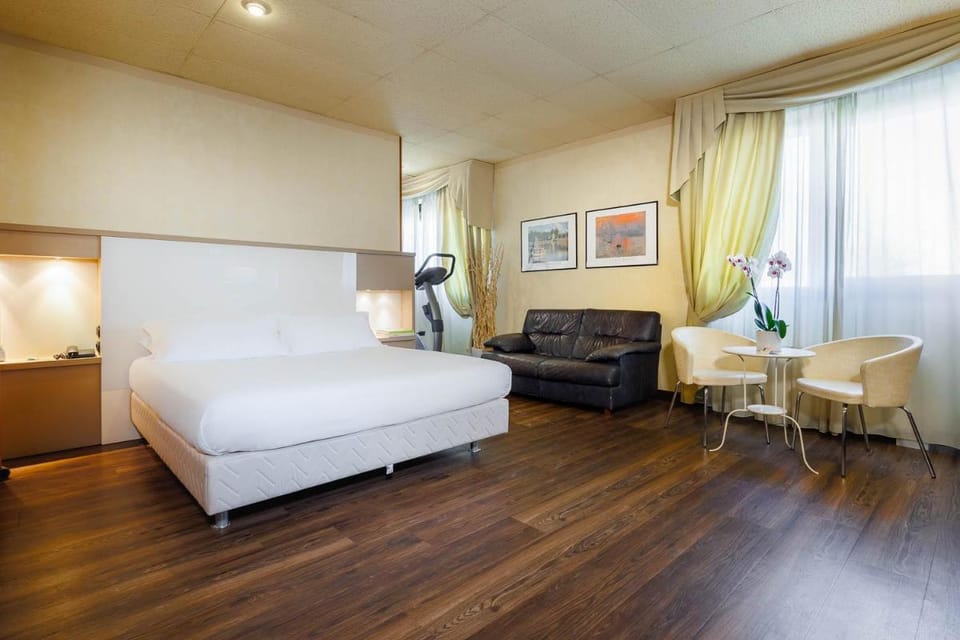 JR Hotels Bologna Amadeus Hotel in Bologna