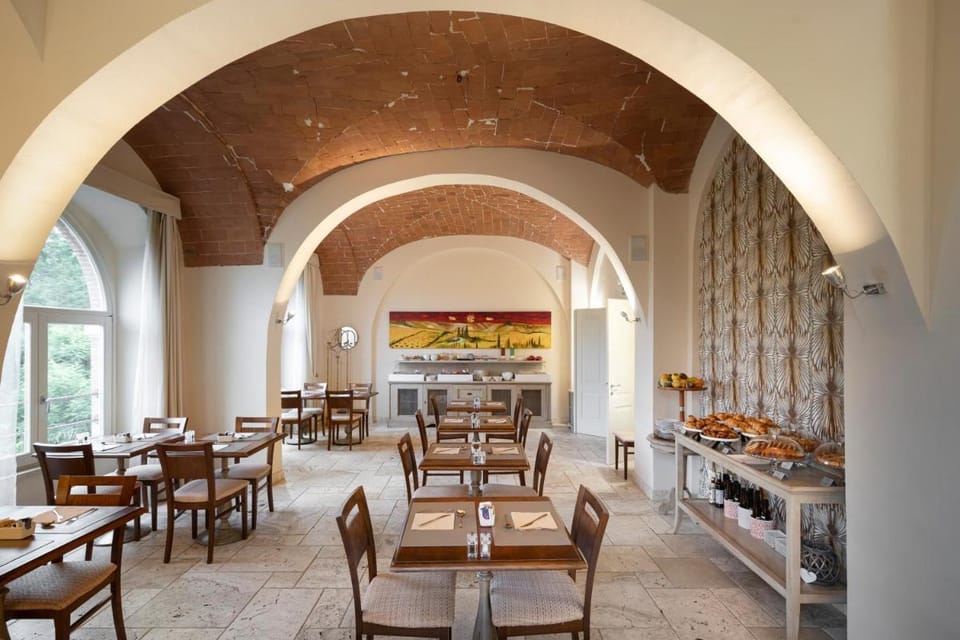 Hotel Certaldo Hotel in Tuscany