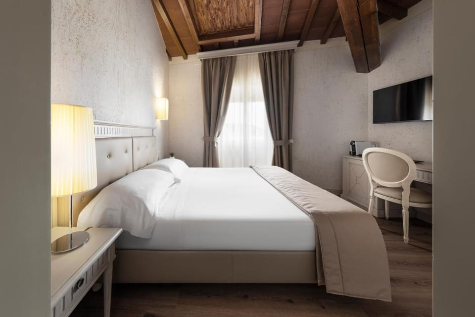 Hotel Certaldo Hotel in Tuscany