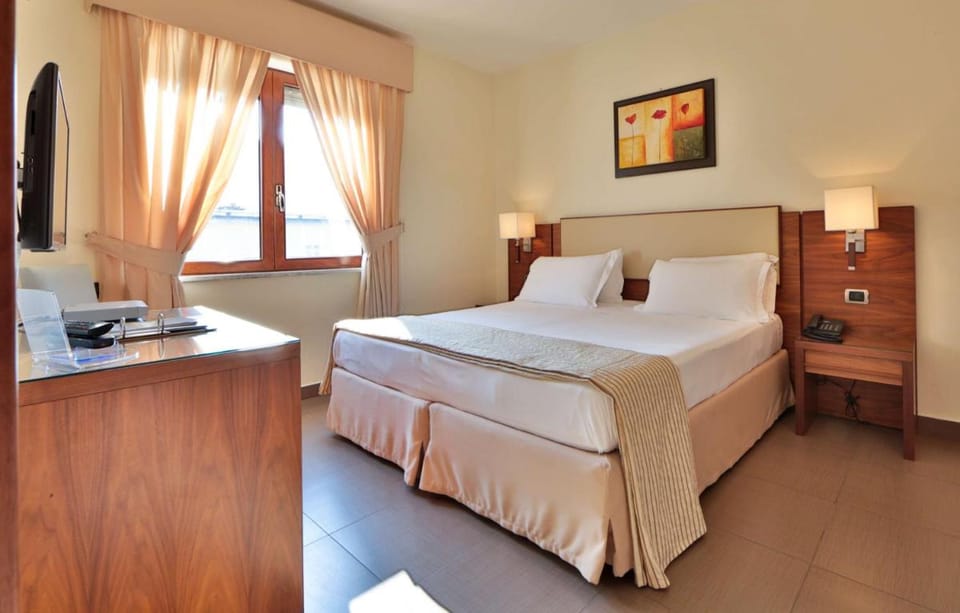 Suites & Residence Hotel Hotel in Pozzuoli