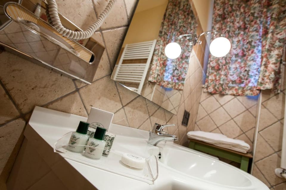 Relais Abbazia Santa Anastasia Resort & Winery Farm Stay in Sicily