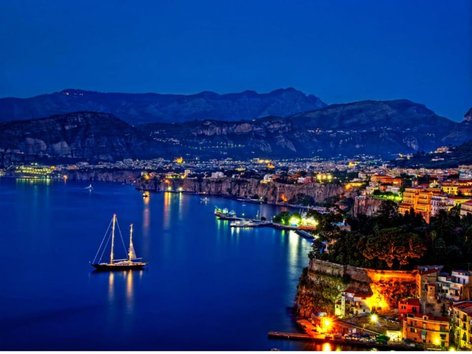 Ulisse Deluxe Hostel Hotel in Sorrento