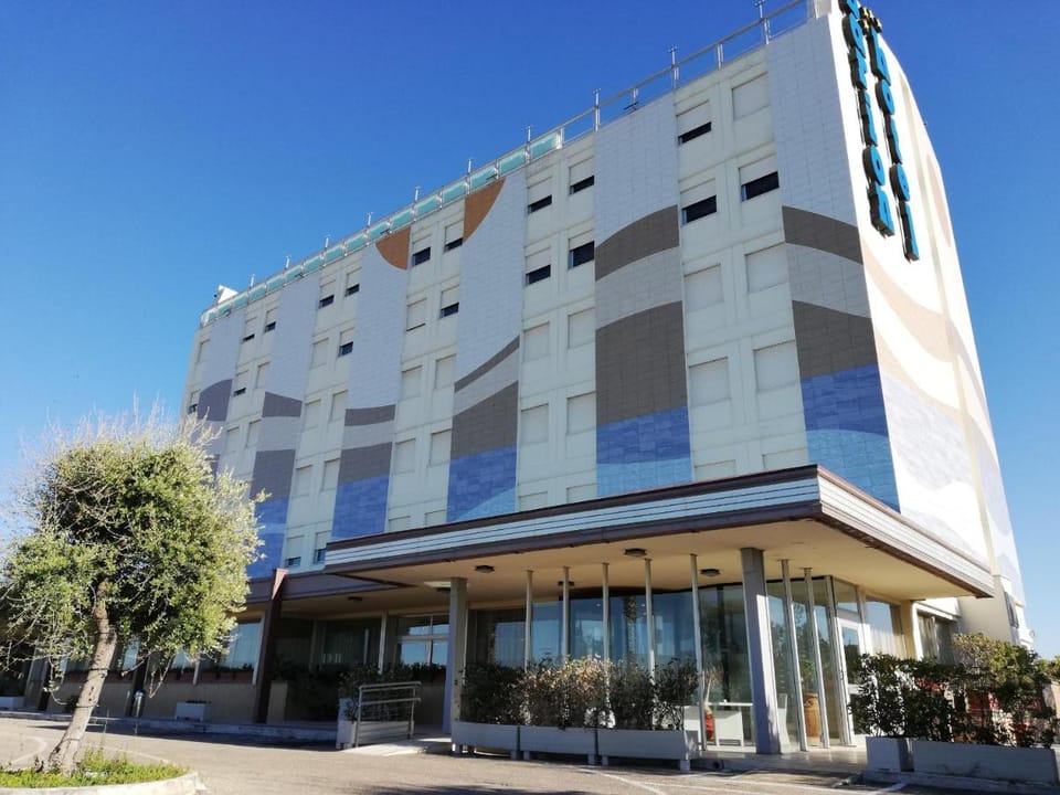 Barion Hotel & Congressi Hotel in Bari