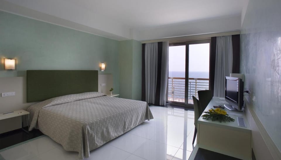 Grand Hotel Salerno Hotel in Salerno