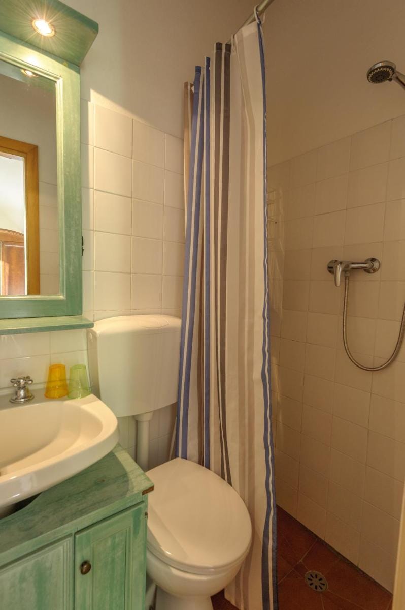 Locanda di CasalMustia Bed and Breakfast in Tuscany