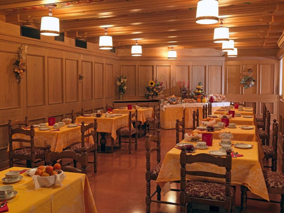 Hotel Pinzolo-Dolomiti Hotel in Pinzolo