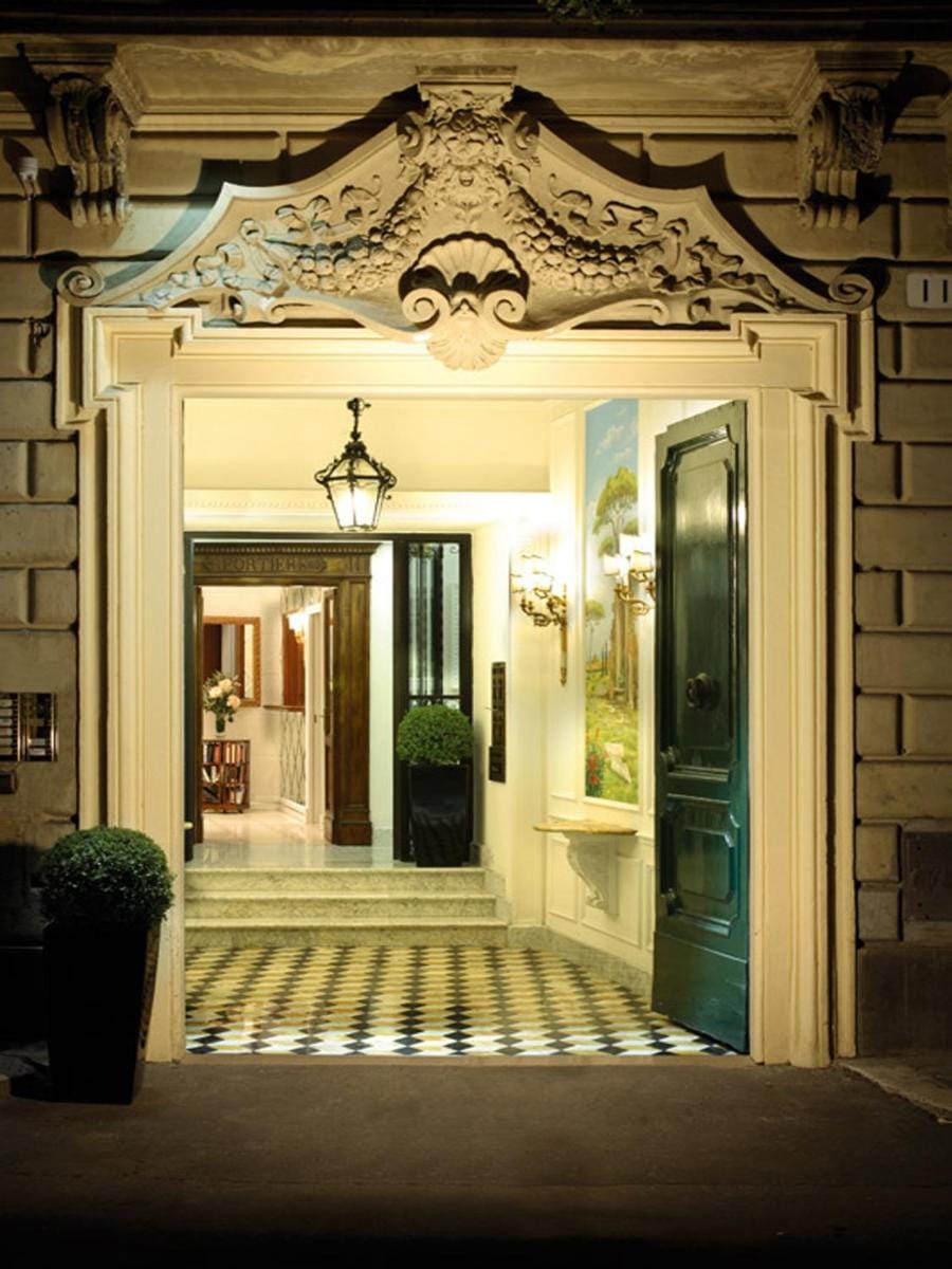 Suite Opera Rooms Bed and Breakfast in Rome