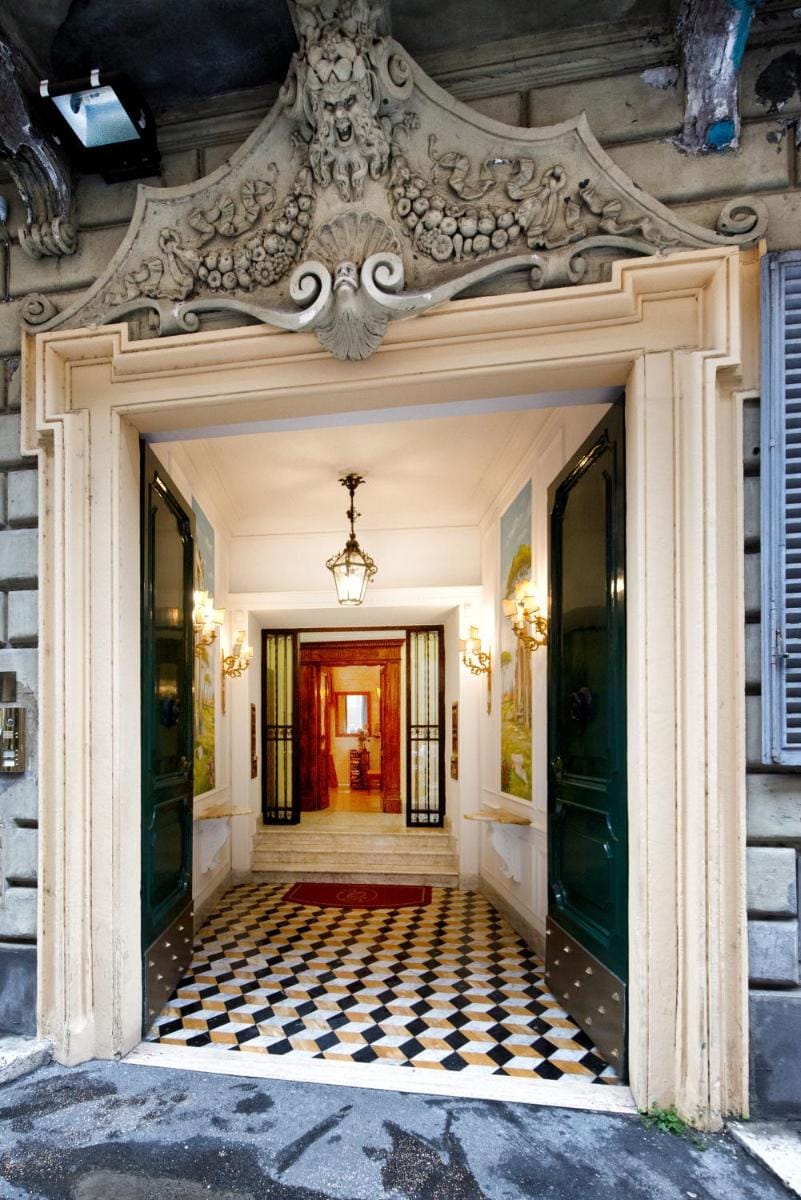 Suite Opera Rooms Bed and Breakfast in Rome