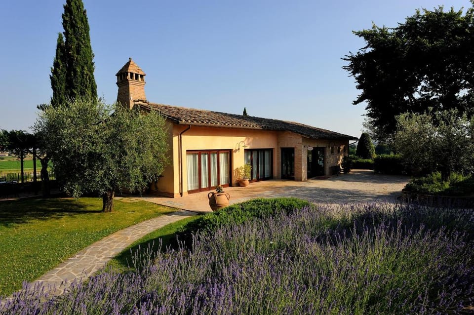 Ripa Relais Colle Del Sole Farm Stay in Umbria