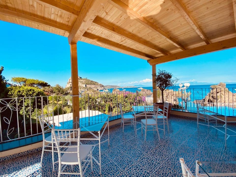 Strand Hotel Delfini Hotel in Ischia