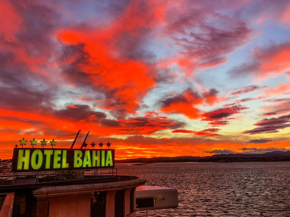 Hotel Bahía Hotel in Santander