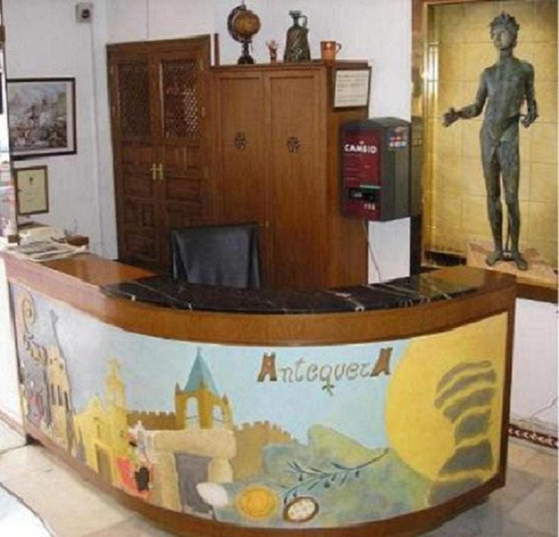 Hostal Colon Antequera Bed and Breakfast in Antequera